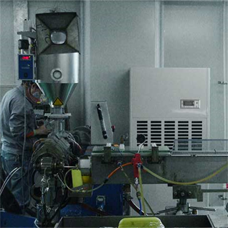 工业纺织车间太潮如何除湿? 工业纺织车间太潮如何除湿?