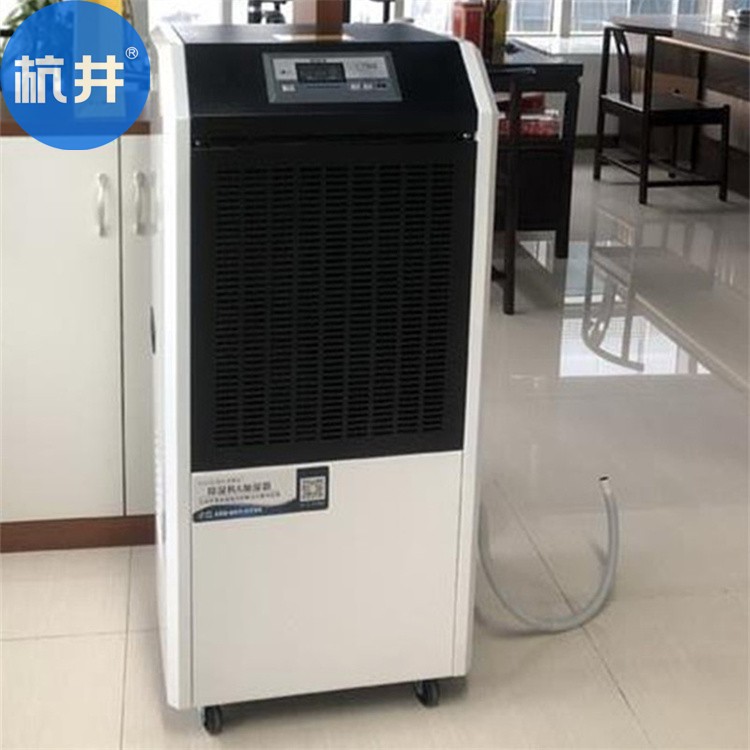 家具厂喷漆房潮湿该咋办？