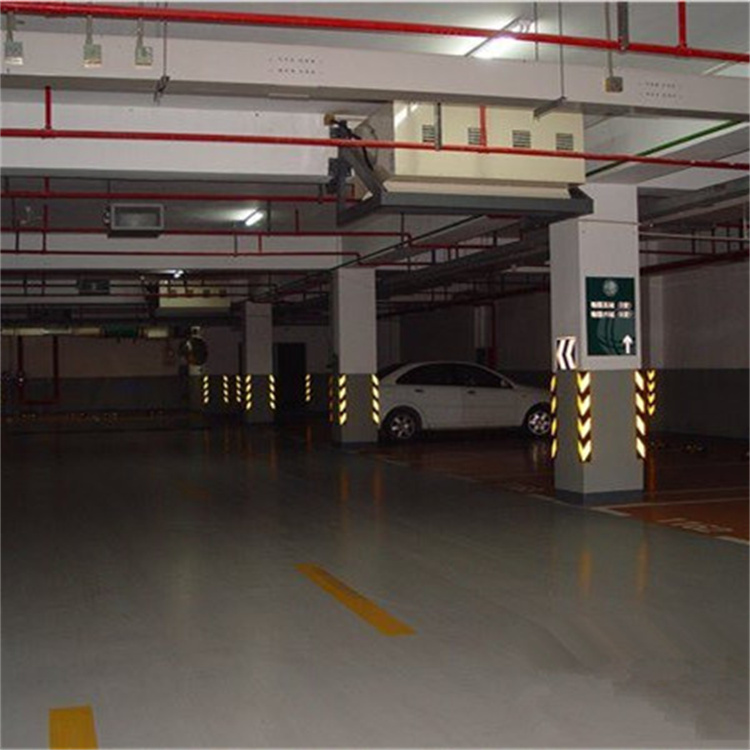 皮料仓库高湿难控?除湿机来帮忙! 皮料仓库高湿难控?除湿机来帮忙!