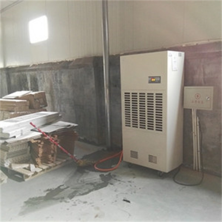 揭秘:除湿机如何守护智能制造的“呼吸健康” 揭秘:除湿机如何守护智能制造的“呼吸健康”