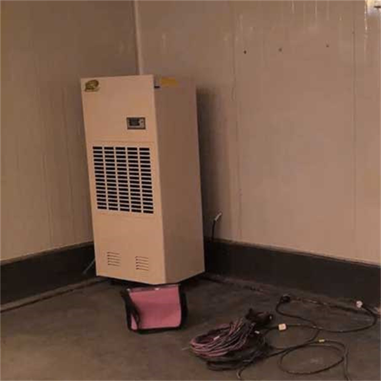 实验室除湿：揭秘高湿度环境下的科技守护