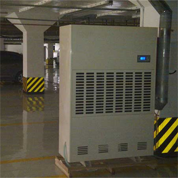 酒窖潮气太重怎么办？