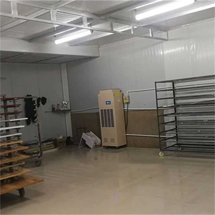 三亚连雨天怎解决潮湿？安排杭州井泉环保科技有限公司生产的杭井牌：HJ-8480H 380V／50Hz 除湿量480升／天去湿抽湿机来控湿